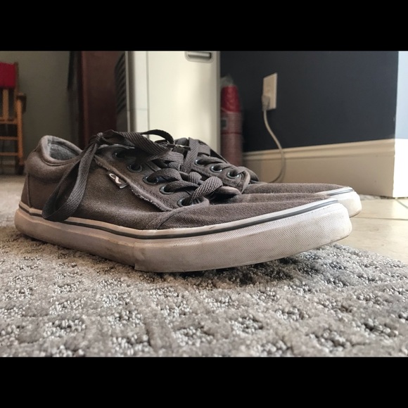 Adio Shoes | Mens Adio Skater Shoes | Color: Brown/Gray | Size: 13 | Laurenkpeck's Closet